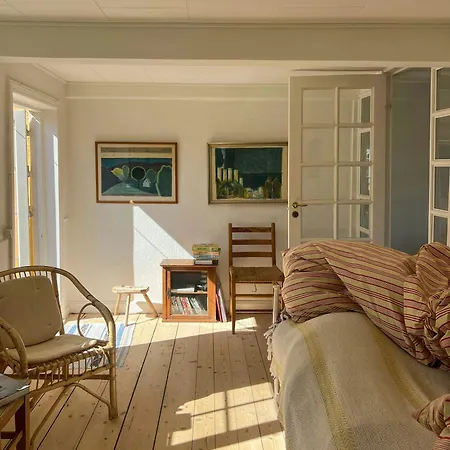 Fisherman's With Enclosed Courtyard *